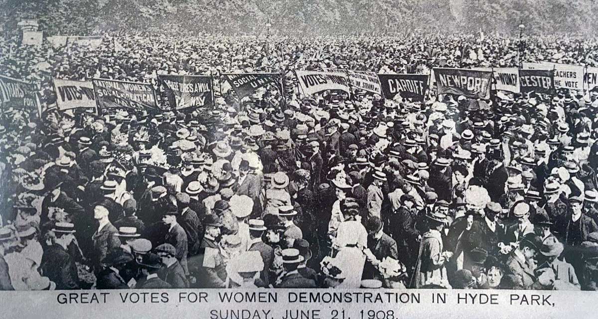 Große Demonstration zum Frauenwahlrecht im Hyde-Park, 21. Juni 1908. Foto: Women’s Library, London School of Economics, TWL.2002.335 Große Demonstration zum Frauenwahlrecht im Hyde-Park, 21. Juni 1908. Foto: Women’s Library, London School of Economics, TWL.2002.335