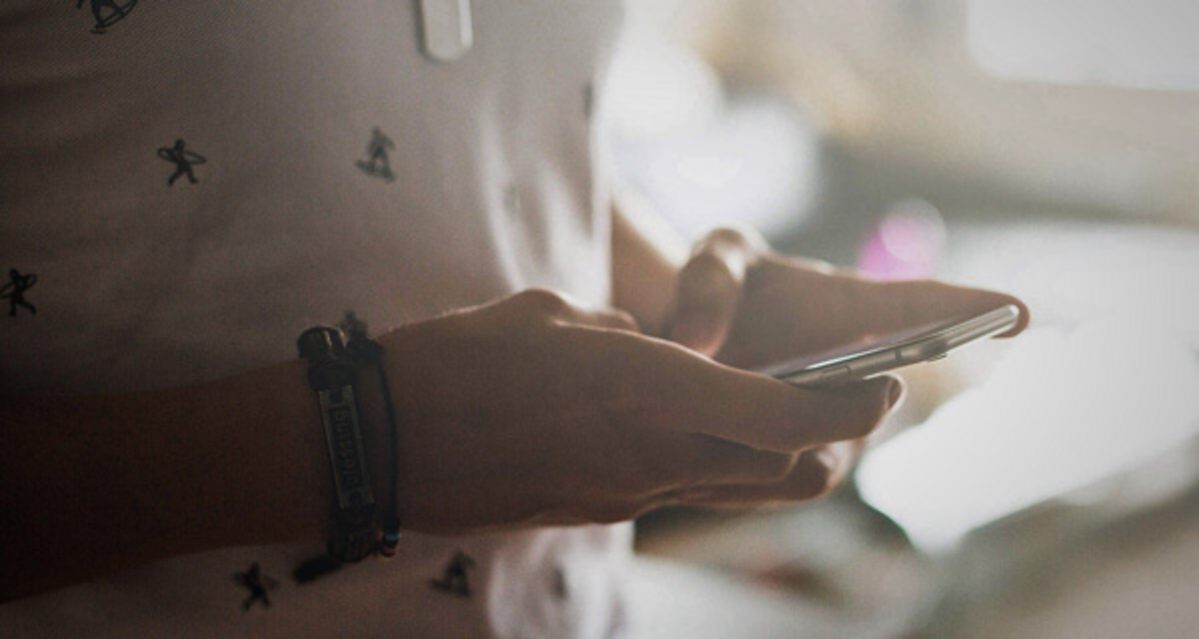 Smartphone. Foto: picjumbo.com | Viktor Hanacek Smartphone. Foto: picjumbo.com | Viktor Hanacek