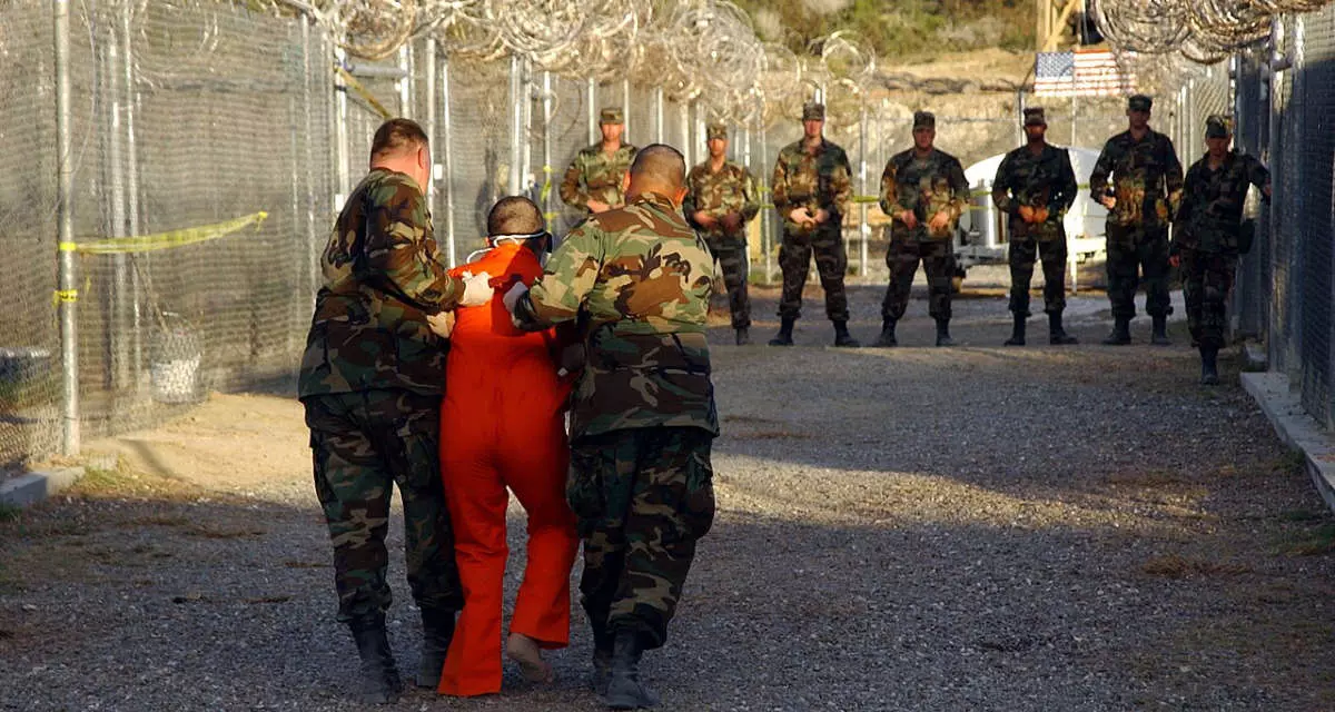 US-Gefangenenlager GuantÃ¡namo. Foto: Shane T. McCoy, US-MilitÃ¤r oder Verteidigungsministerium, wikimedia (gemeinfrei)