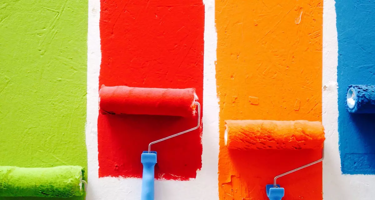 Frauenorganisationen und Politik bekennen Farbe. Foto: Photo by David Pisnoy on Unsplash.com.