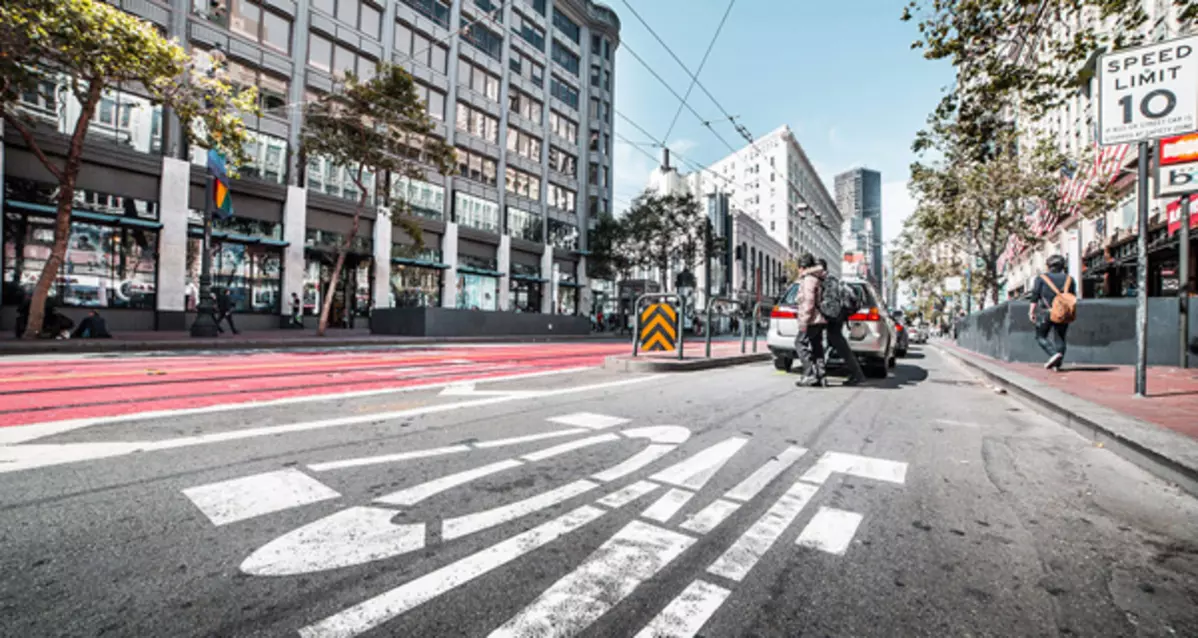 StraÃŸenszene. Foto: Photo by Viktor Hanacek, picjumbo.com.