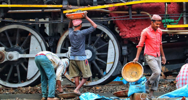 Indien Arbeiter. Foto: Tho-Ge, Pixabay license Indien Arbeiter. Foto: Tho-Ge, Pixabay license