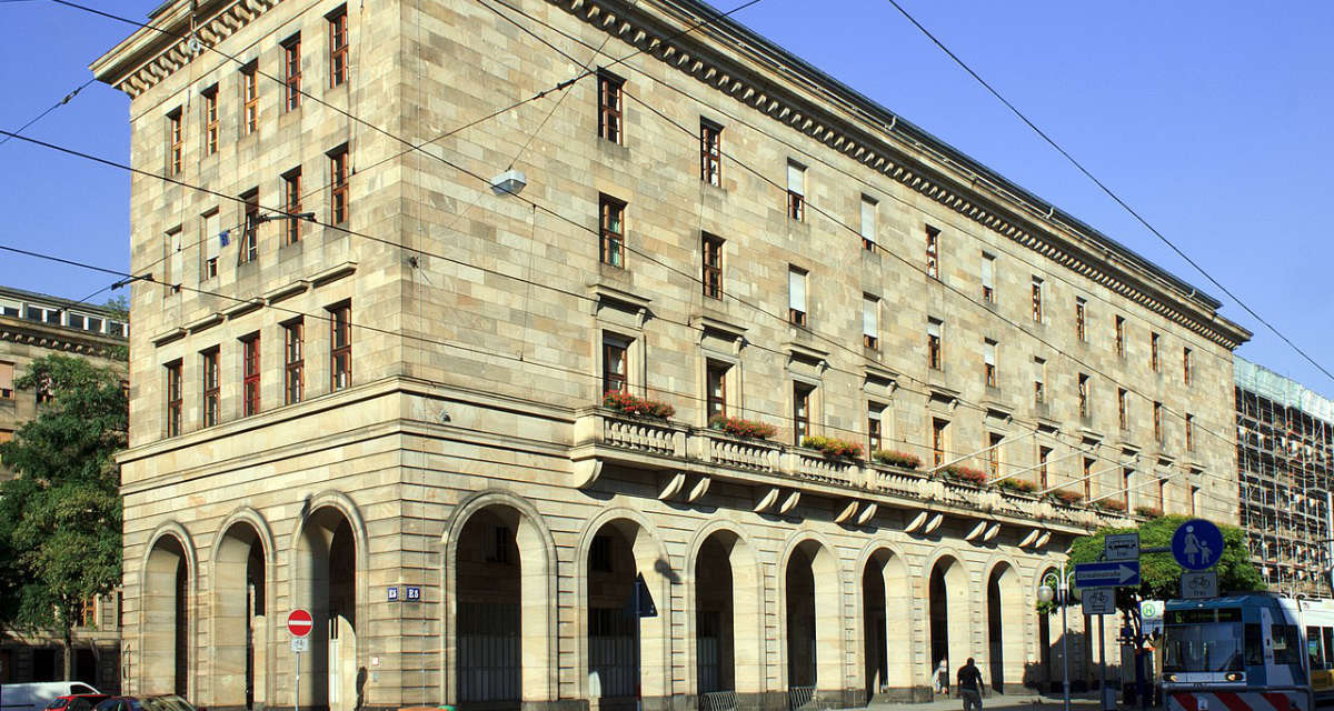 Das Mannheimer Rathaus. Foto: Wikimedia | Rudolf Stricker Das Mannheimer Rathaus.
